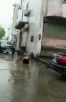 长沙外卖小哥300一天,长沙外卖员的一天