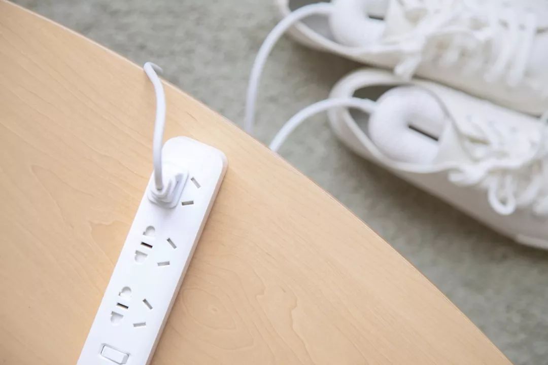 烘鞋器除臭家用暖鞋神器视频,烘鞋神器能烘湿鞋