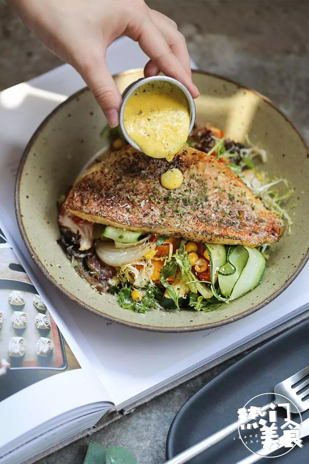 岳麓山老地方咖啡馆,岳麓山后山咖啡馆