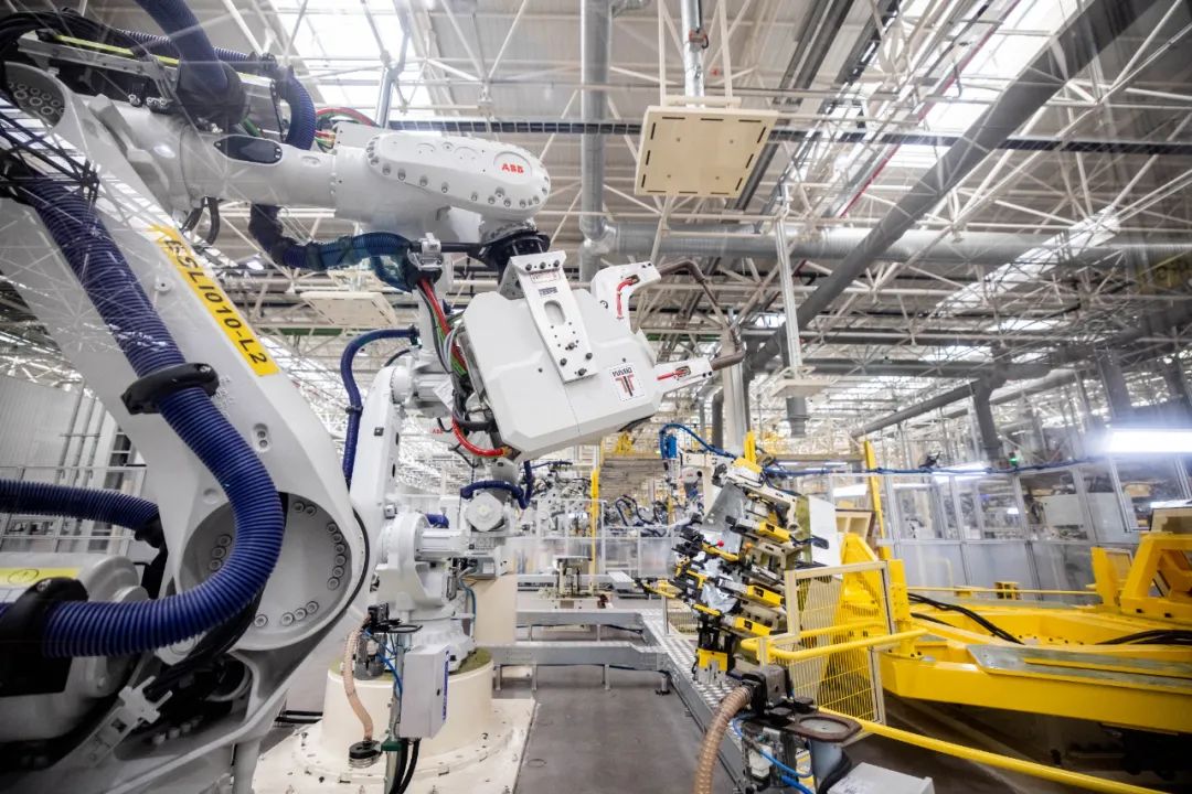 zeekr001真的足够安全吗,zeekr001国外评测