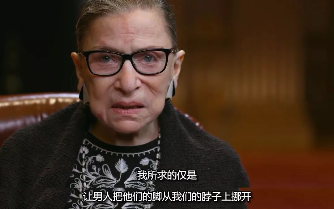 金智英的一生,八二年金智英