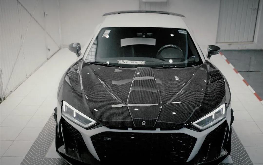 奥迪r8碳纤维车体,碳纤维奥迪r8