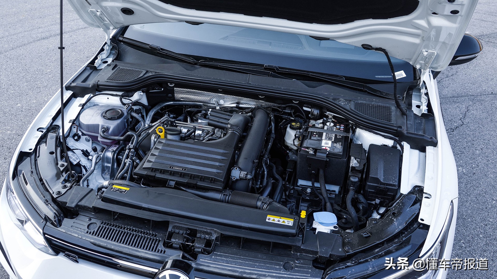 第八代高尔夫试驾视频,第8代全新高尔夫