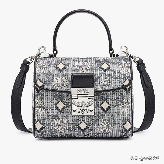 mcm提花织物怎么搭配,mcm风琴包哪个颜色最好看