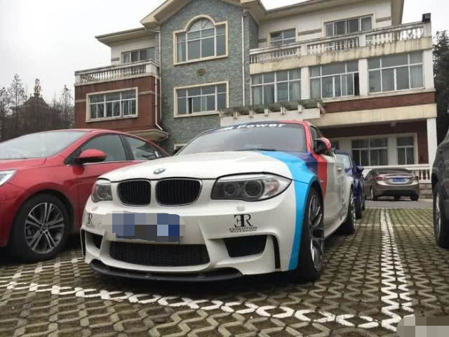 中国土豪最多的县,中国最有钱的村子村民开豪车