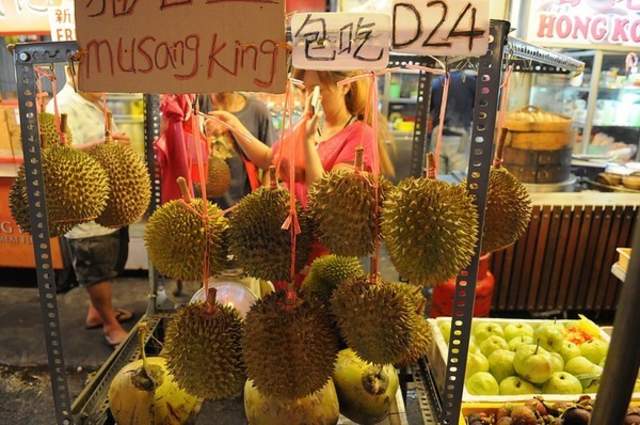 吉隆坡夜市自由行攻略,吉隆坡夜市衣服