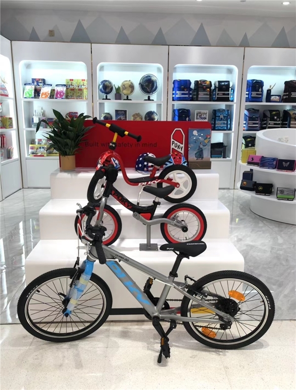 RAYCO.西安门店盛大开业，童心、匠心、初心守护如一