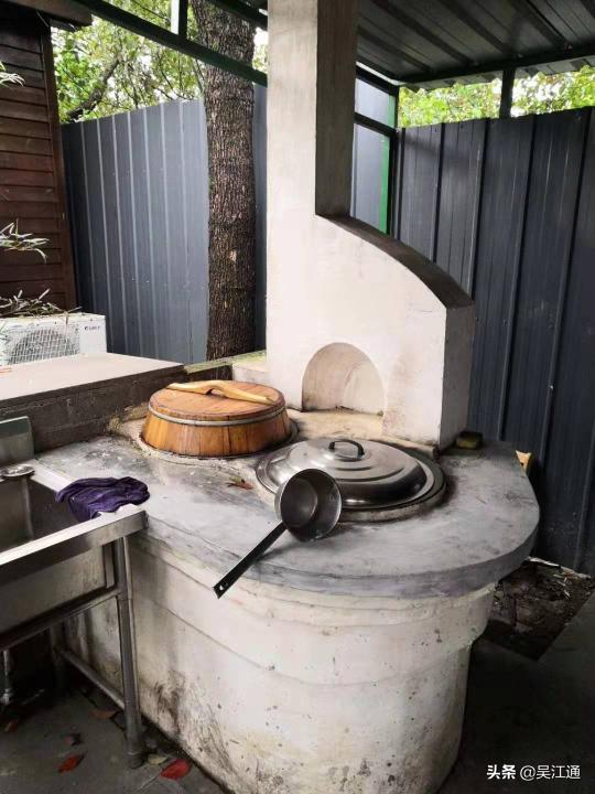 土灶的炊烟视频,一根柴火缕缕乡愁