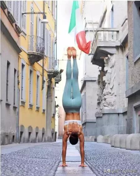 每天练习倒立有什么好处,每天练倒立为什么退步