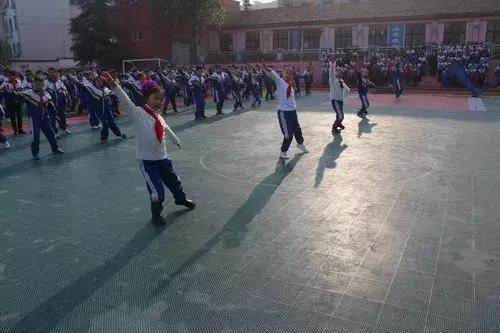韵律操阳光大课间,凉州区东关小学阳光大课间韵律操