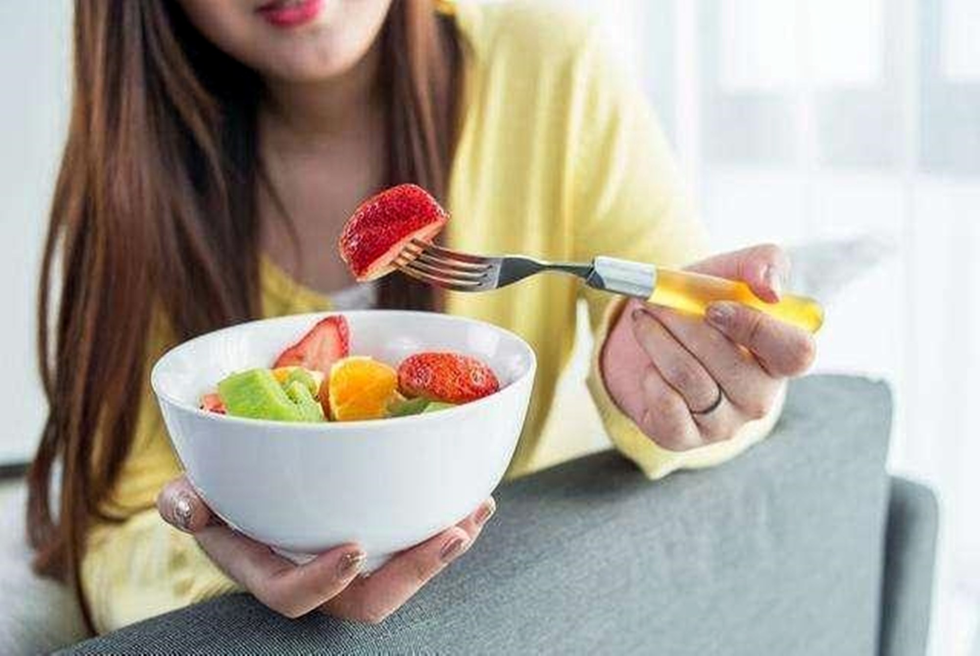 孕期吃水果需注意3点,孕期吃水果需要注意以下几点