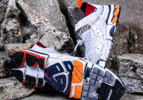 嗜鞋如命的人把鞋穿坏了怎么办？学她拆了重组！我还能再穿30年