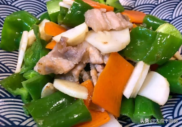 简单好吃的笋尖炒肉片,福建嫩笋尖炒肉