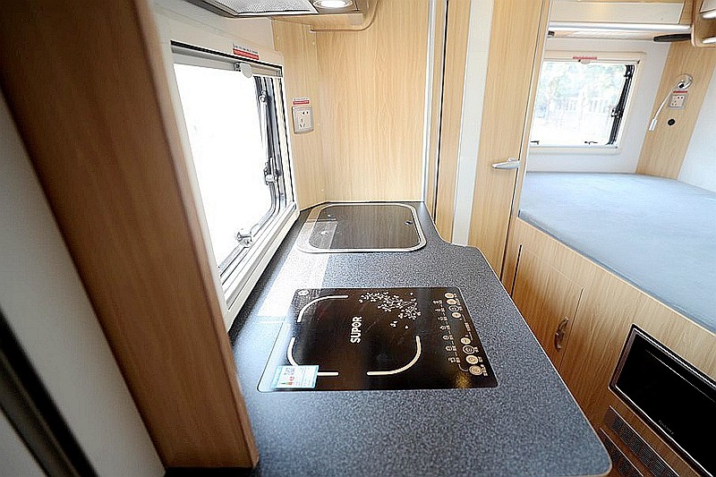 18万至22万元平头房车价格,横床b型无中门房车价格