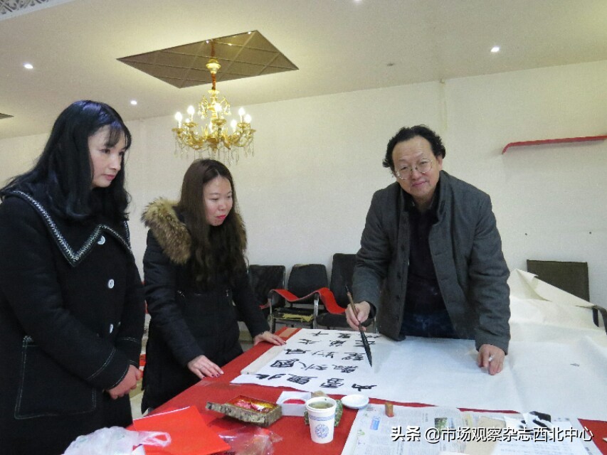 物业迎新春送对联活动,物业新春送春联