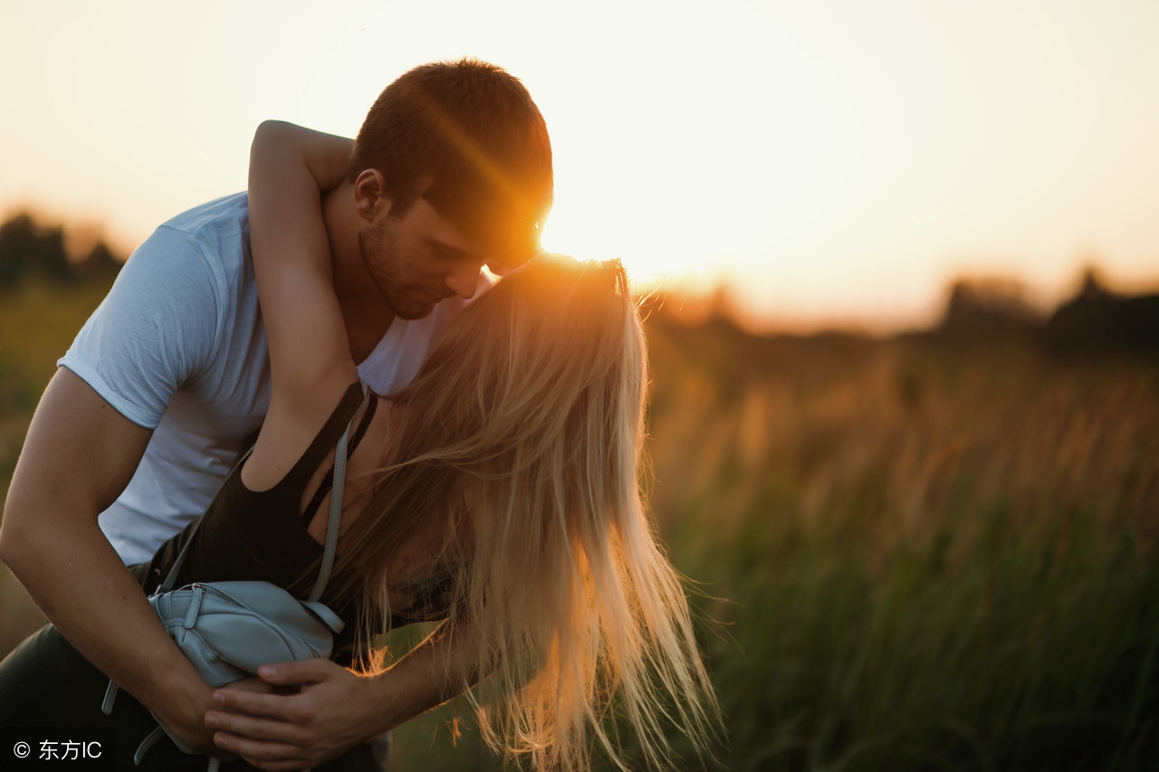 对待男朋友的正确方式搞笑,对待男朋友的正确方式