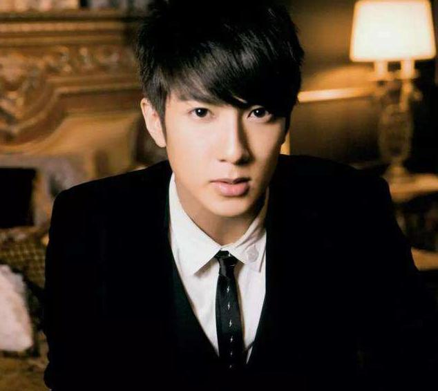 盘点：娱乐圈隐婚多年的明星，钟汉良、吴尊、黄圣依都在其列