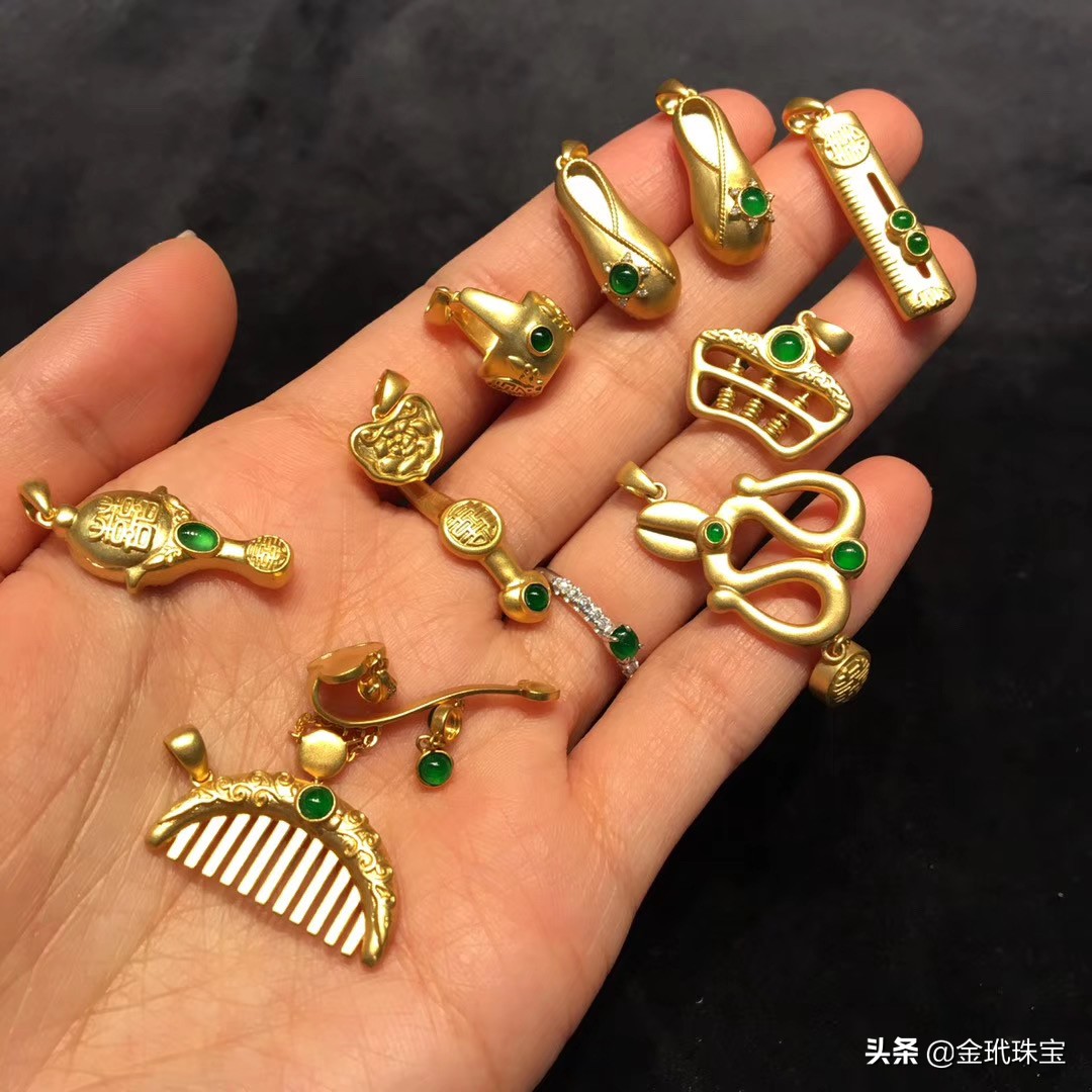 结婚买哪五样黄金首饰最好,最华贵的结婚黄金首饰