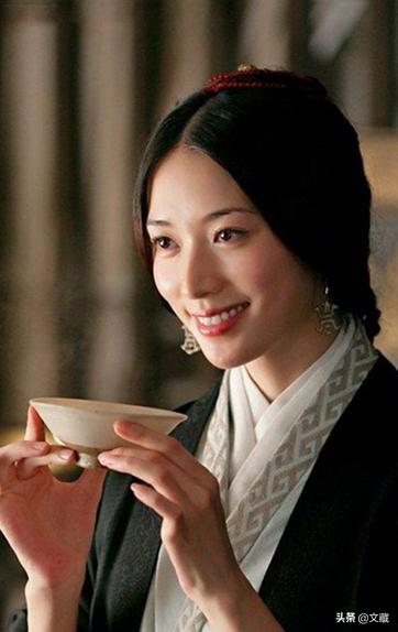 铜雀春深锁二乔锁的是哪个桥,铜雀春深锁二乔铜雀指的是