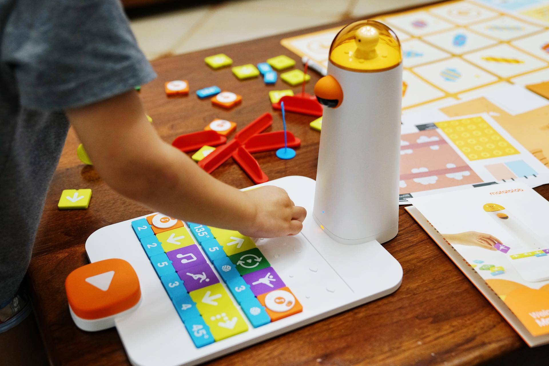 专治熊娃,耐玩一夏!玛塔创想编程玩具开箱