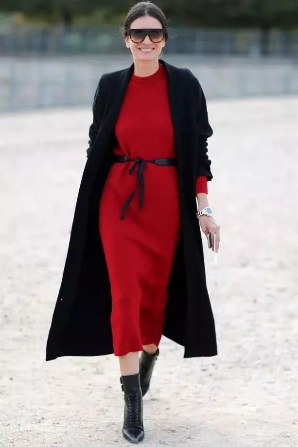 毛衣连衣裙洗变长了怎么办,毛衣裙怎么晾不会缩大