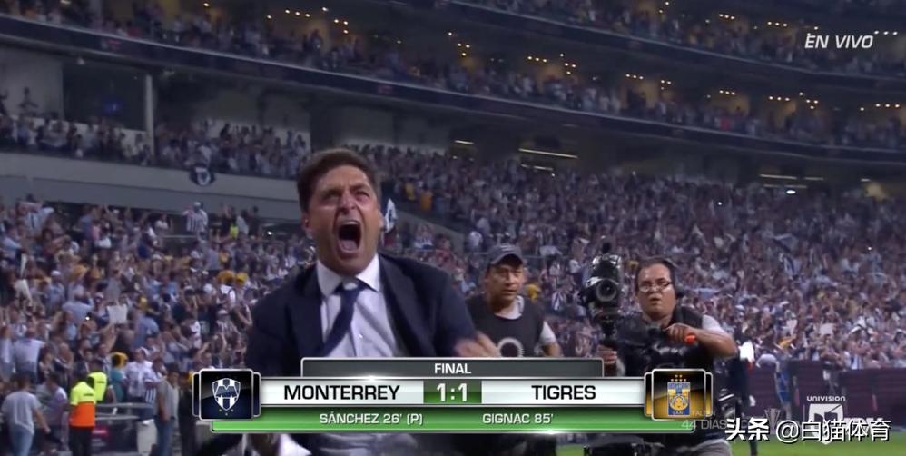 44岁南美少帅拿下中北美冠军!3年揽3座奖杯07年在中超申花效力