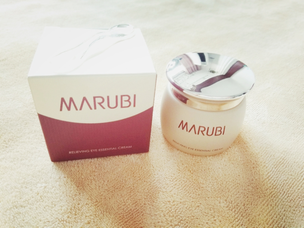 丸美眼霜怎么样好不好用,丸美眼霜和丸美眼膜怎么样