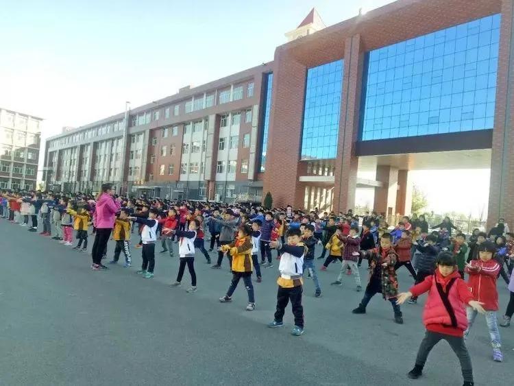 保定贺阳外国语学校衡水一中分校,保定贺阳衡水一中保定分校招生