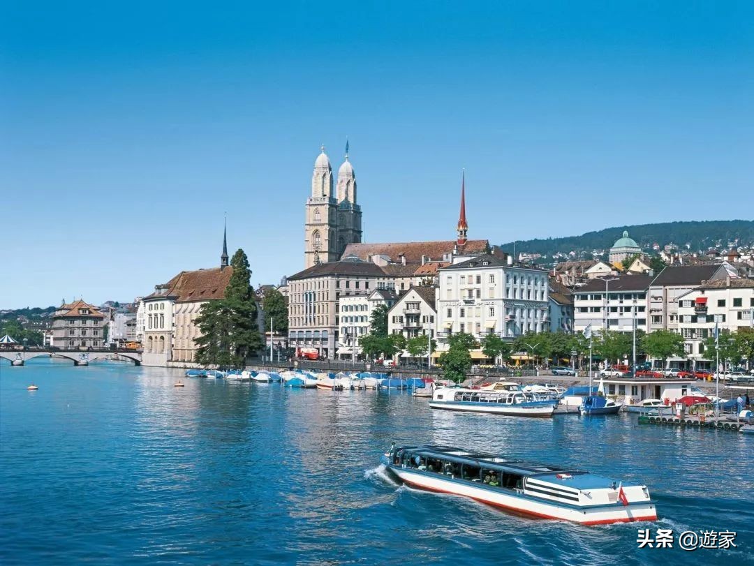 瑞士人竟然这么爱喝,拥有是世界遗产的葡萄园,作业还在靠手工