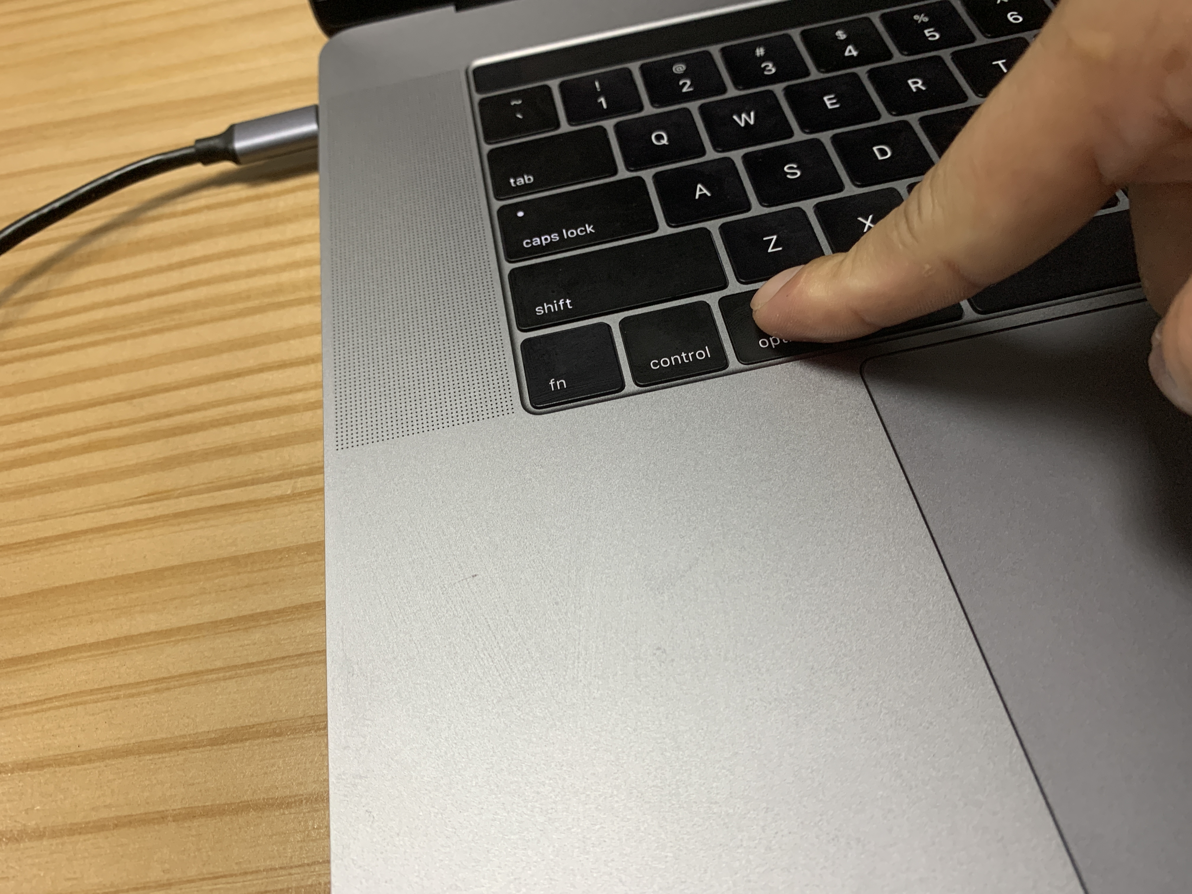 macbookpro外接固态装win10,macbookpro外接固态硬盘装win10