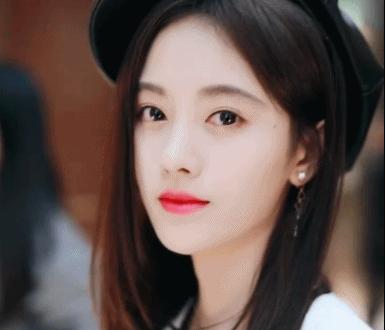 这些比黄金还诱人的国货首饰，经过乘风破浪的姐姐们演绎更加夺目