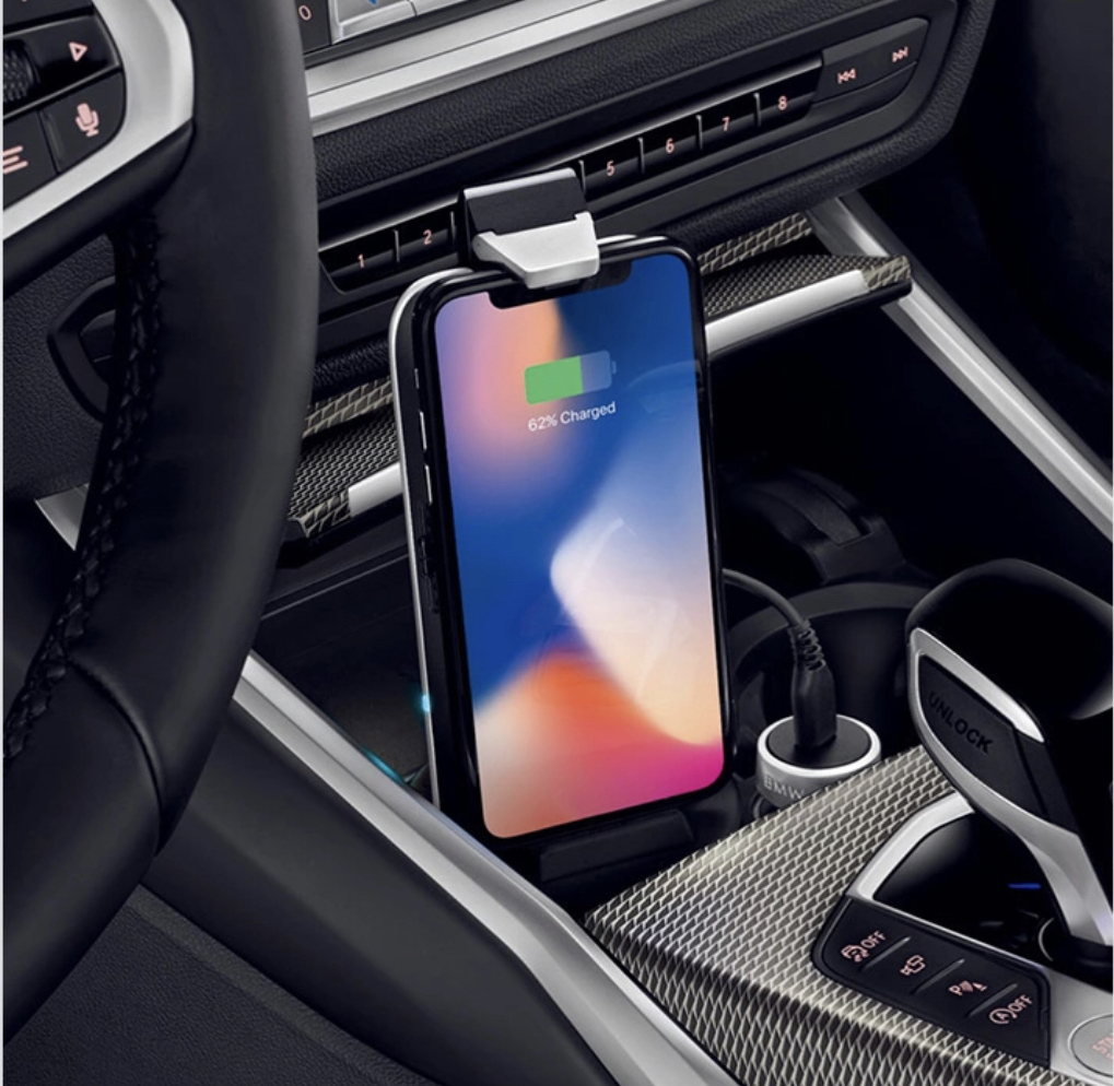 宝马充电器二手,宝马用网上买的无线充电器