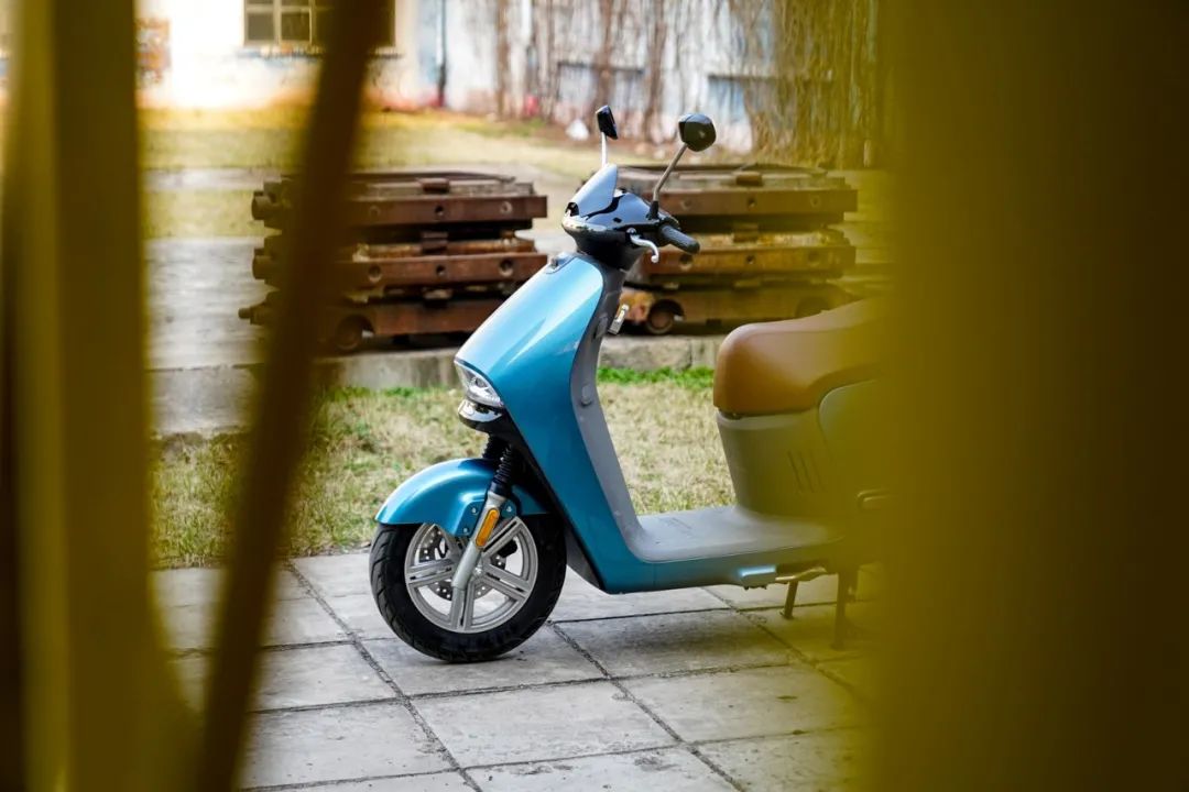 蓝鲨r1电摩官网,蓝鲨智能电摩r1