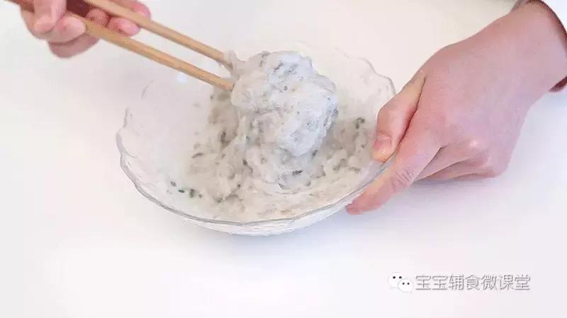 虾丸最简单的做法,好吃的家常虾丸快速学起来吧