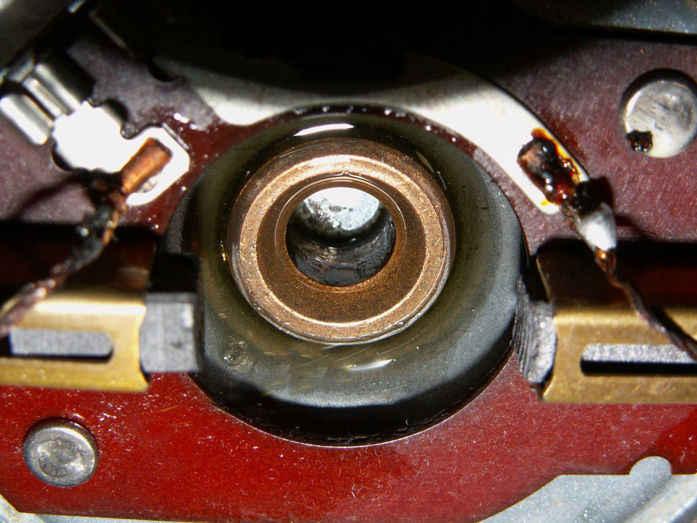 轿车散热风扇不转导致开锅,汽车散热器开锅怎么解决