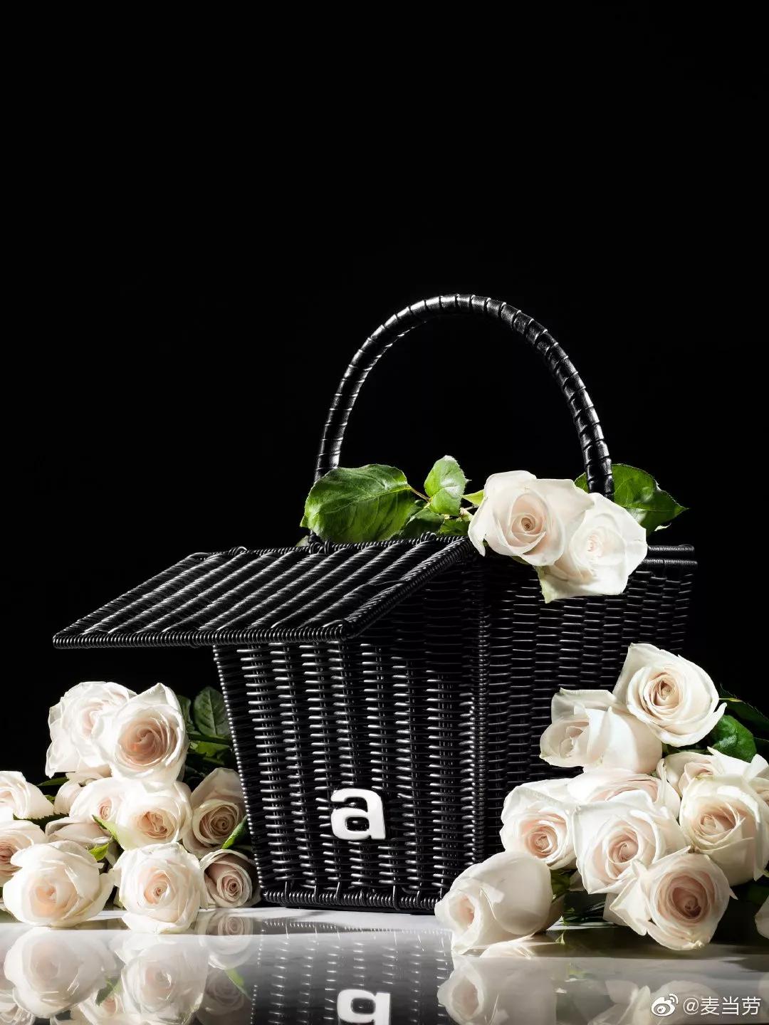 瀹嬪闇忓瓱缇庡矏鍚岀┛绱壊瑗胯,瀹嬪闇忓瓱缇庡矏绌挎惌