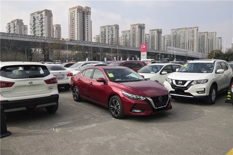 最新全国十大热销车型日产轩逸,全新车型优惠2万