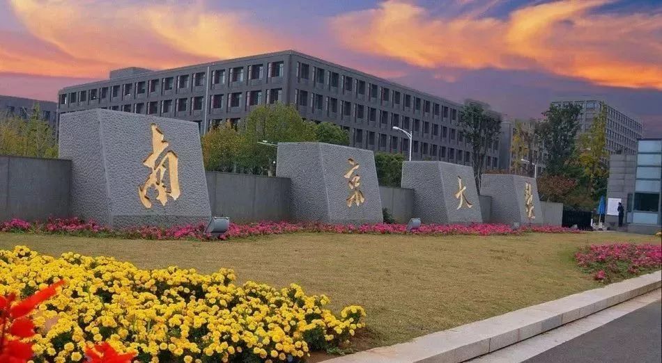 华春莹：一个你永远惹不起的女人