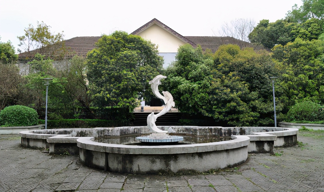 西南大学要考多少分能录取,如果想考进西南大学需要考多少分