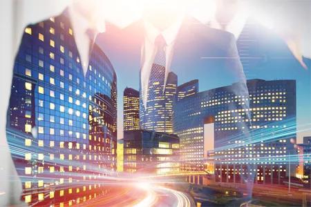 地产大咖谈当前楼市,肇庆市房地产大佬