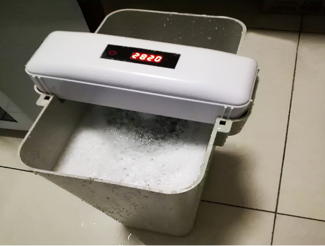 鎳掍汉缁忔祹娲楅瀷琛屼笟,鎳掍汉缁忔祹姝e湪鍏磋捣