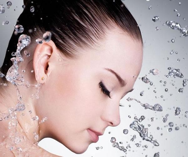 女人30岁脸上皱纹怎么除皱最安全,30岁的女人有皱纹有细纹怎么抗皱