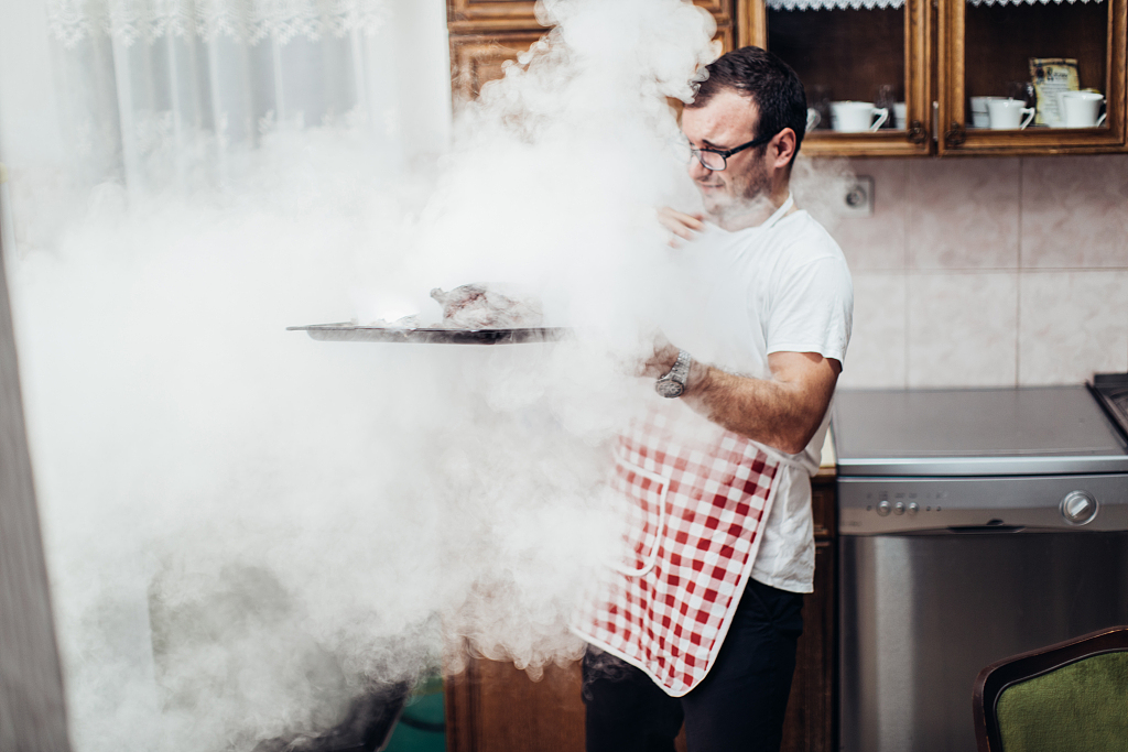 夏天厨房工作怎么防暑,夏天防中暑的美食