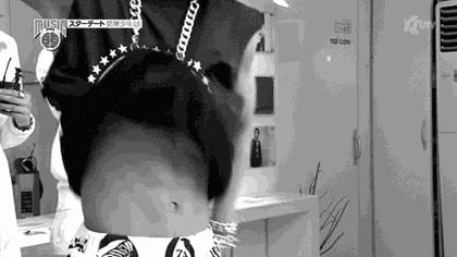 脸颊没肉是太瘦了么,韩国爱豆要瘦到多少斤