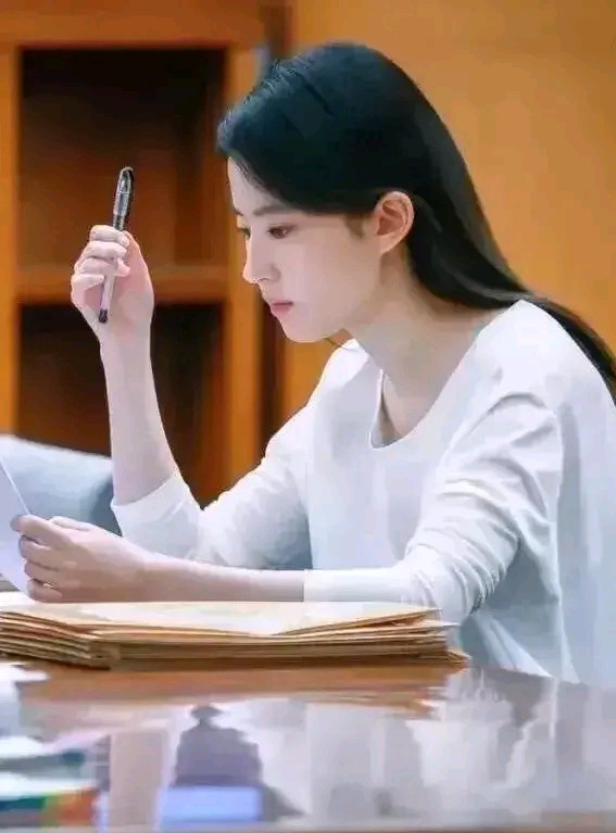 编讲故事素材,怎么快速编一个故事