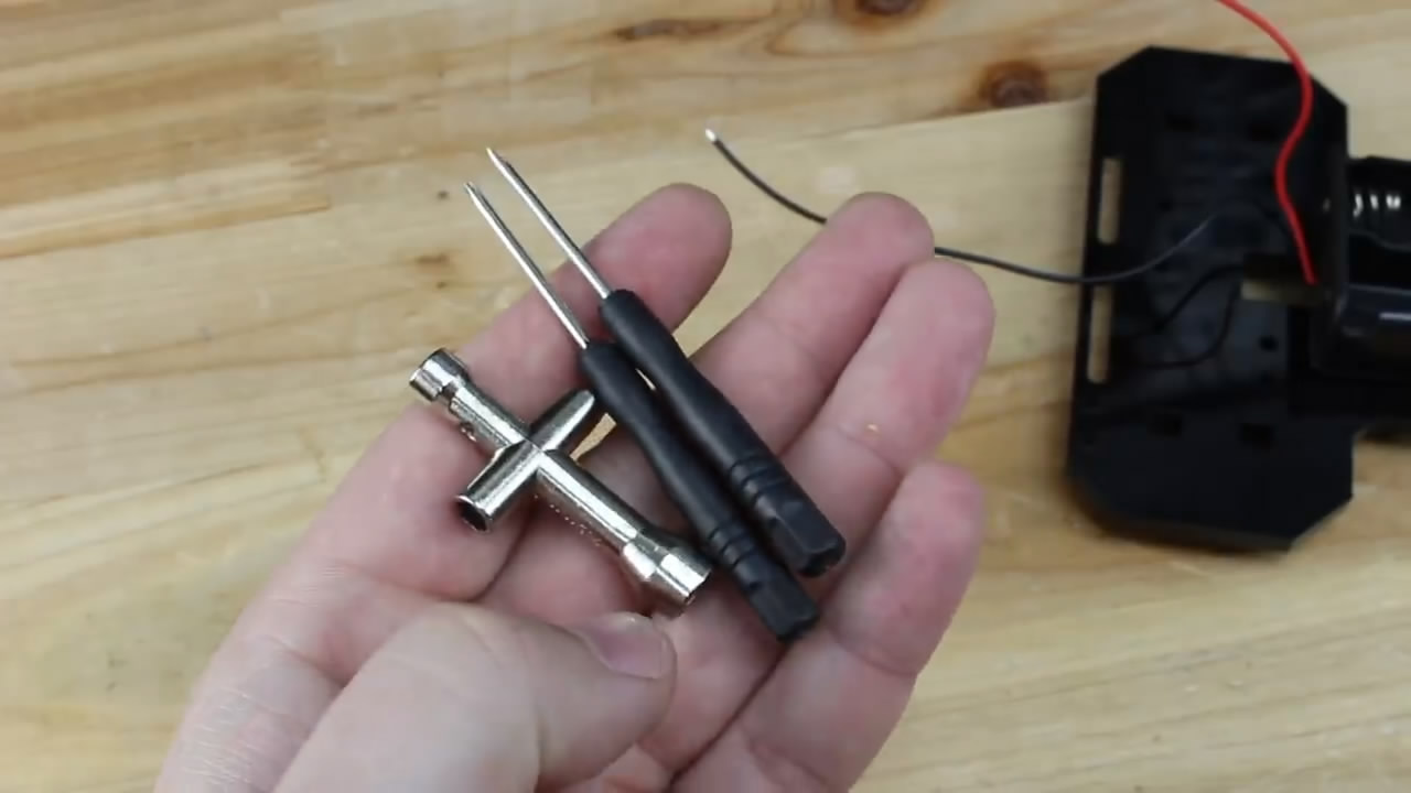 儿童玩具车模型教学视频 (diy手工组装玩具车模型)