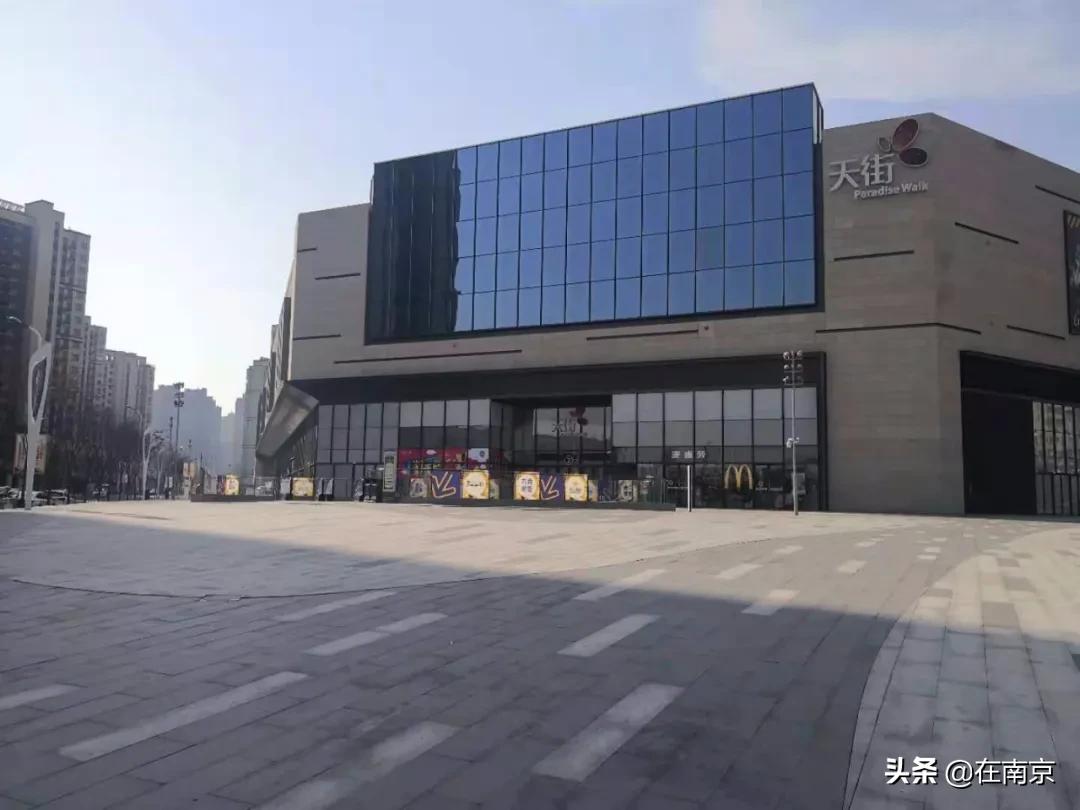 *合六**商场血战，没有赢家