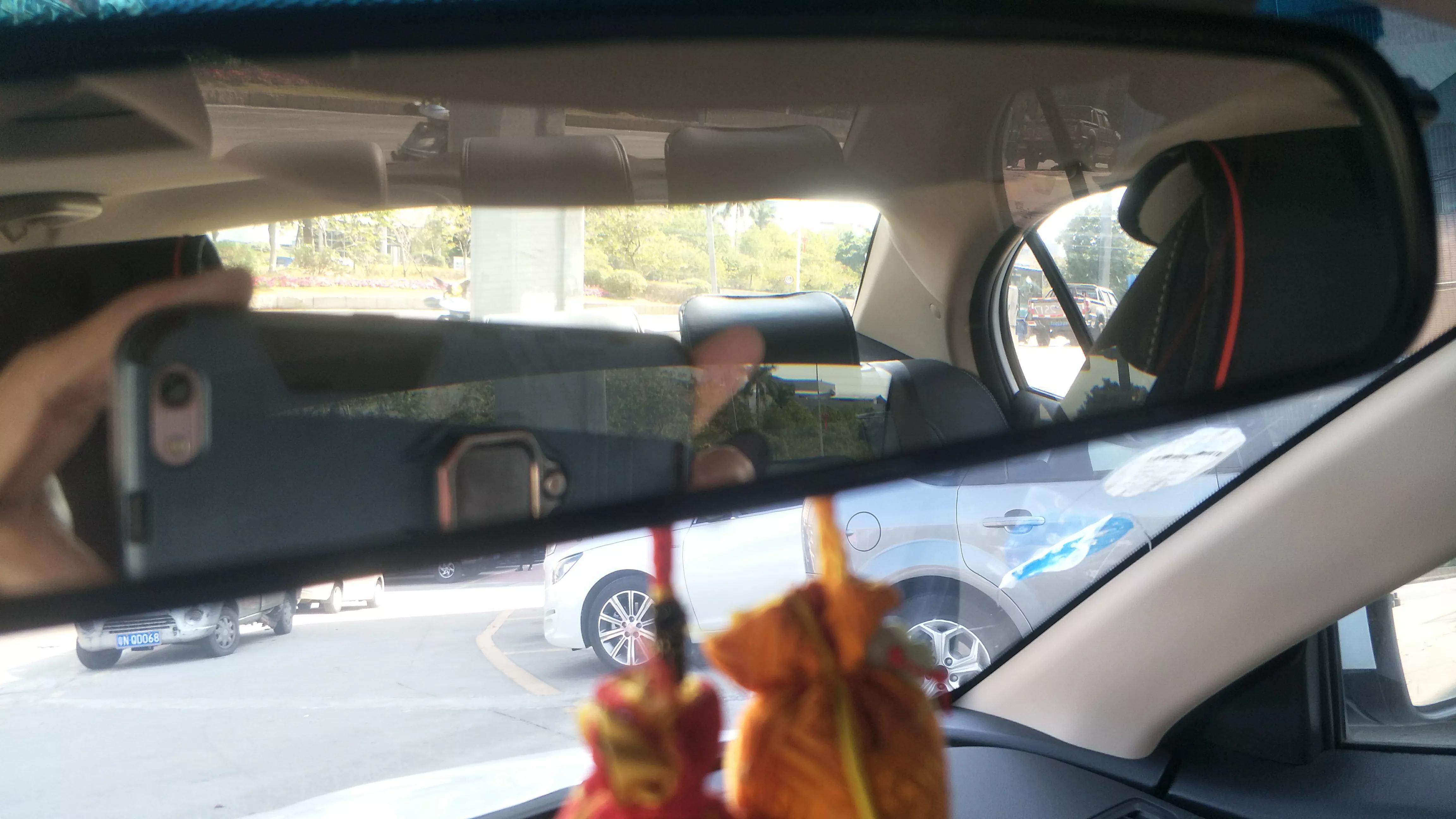 车窗贴膜撕掉后怎么快速除胶,玻璃撕掉贴膜后的胶怎么去除