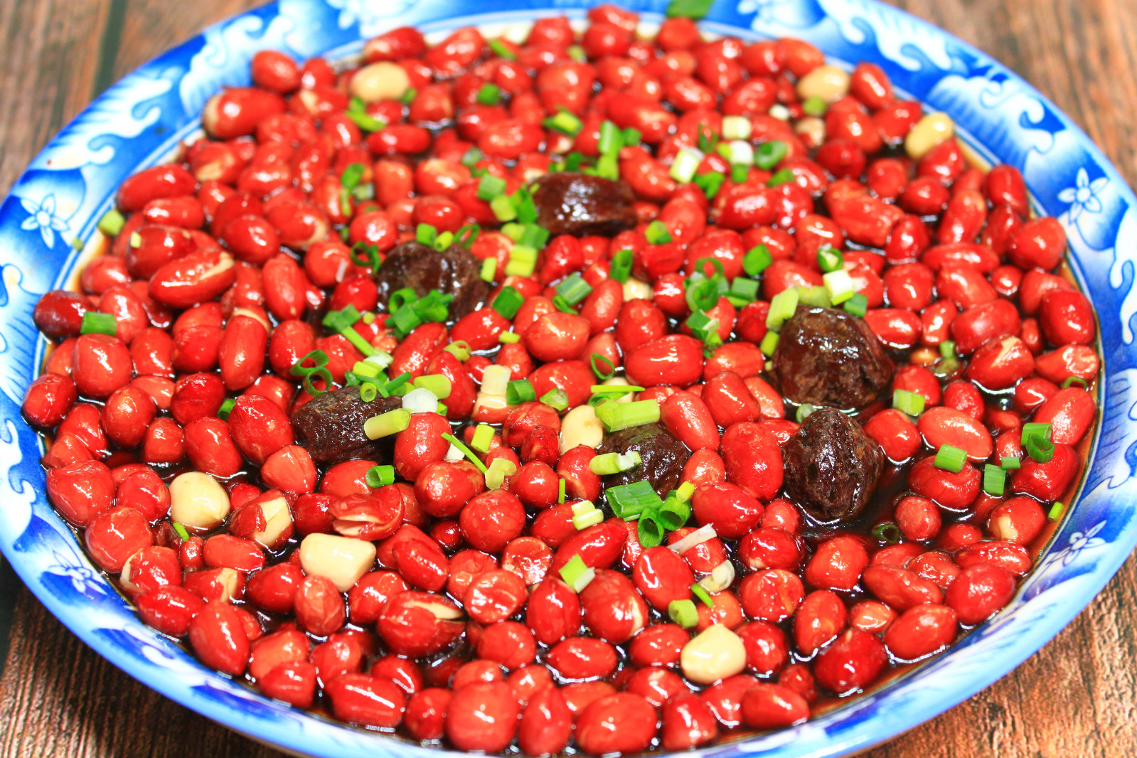 做花生米用白糖行吗,做花生米配料