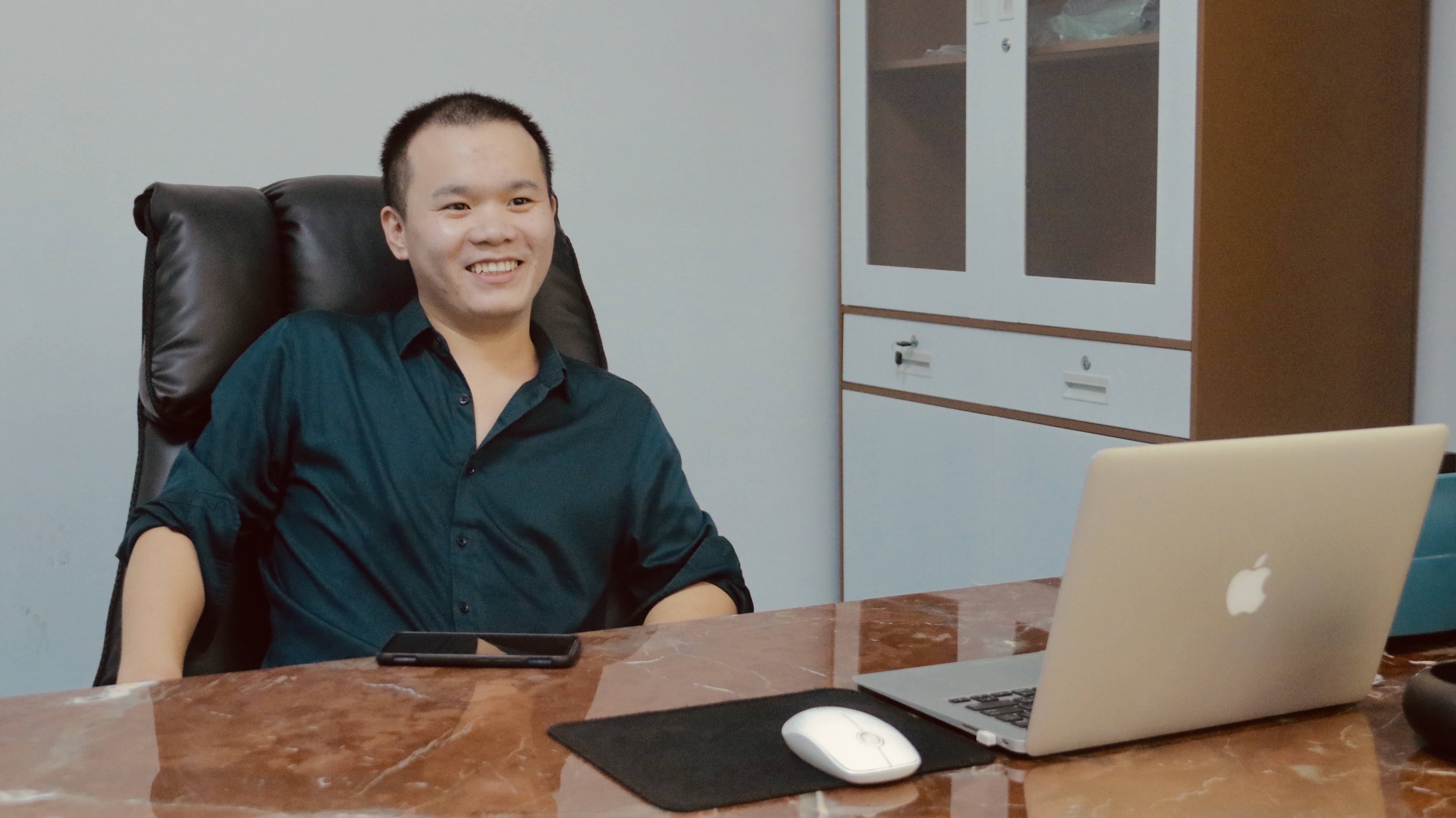 卖掉工厂专做小店,义乌商家杨晶,如何让自己“三十而立”